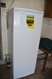 (#69) Upright Avanti Freezer