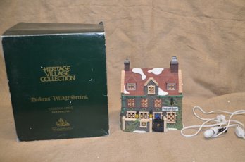(#98) Department 56 DEDLOCK ARM'S 3rd Edition 1994 Heritage Dickens Village Series In Orig. Box