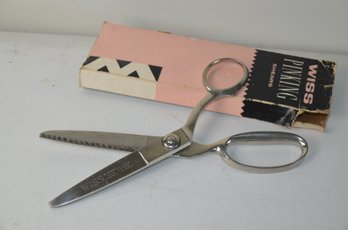 (#415) Vintage Wiss Pinking Shears