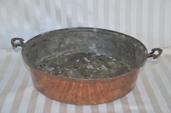 (#129) Vintage Copper Hammered Bowl Pot With Metal Brass Handles 16.5' Diameter By 3.5' Height