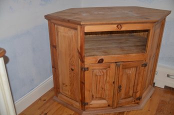 Pine Wood Corner TV Cabinet
