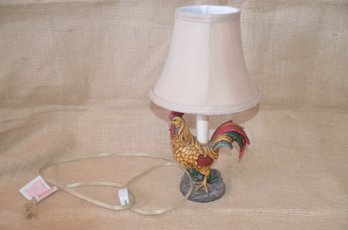 (#11) Resin Rooster Small Table Lamp With Shade