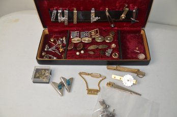 (#418) Vintage Assorted Lot Of Mens Cufflinks And Tie Clips With Jewelry Box