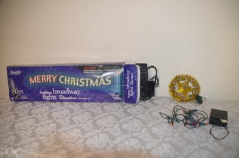(#187) Animated MERRY CHRISTMAS Holiday Greeting Banner And Battery Operated Lighted Star - Works