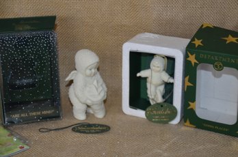 (#47) Snowbabies Mini ~ ARE ALL THESE MINE  ~ GOING PLACES Figurine ~ Dept 56 With Box #79774