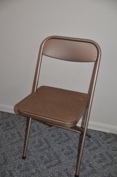 (#80) Vintage Samsonite Metal Folding Chair ( Pad Needs Reattaching )