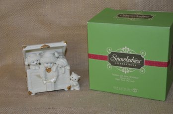 (#51) Snowbabies Celebration~ KITTEN GET INTO CHRISTMAS~ Music Box Bisque Porcelain Dept 56 With Box #56.69729