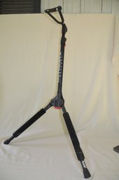 80) Guitar Stand Ultimate Support