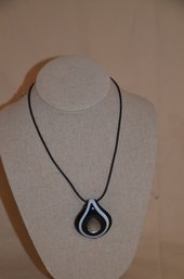 133) Black Gray White Swirl Tear Drop Blown Glass Pendant Choker Charm Necklace Leather Chain