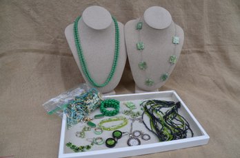 (#121) Emerald Green Costume Jewelry Lot Of Necklaces, Bracelets, Earrings