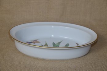 (#68) Royal Worcester England EVESHAM Fine Porcelain OVAL CASSEROLE BAKEWARE 11.5'