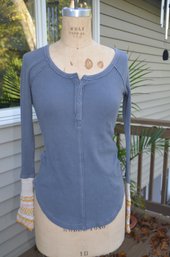 (#118) Free People Women Pull Over Size S/P - Shippable