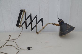 (#67) Vintage Mid Century Modern Scissor Wall Mount Lamp Electric