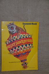 (#111) Vintage Circus Great Adventure Souvenir Book New Jersey