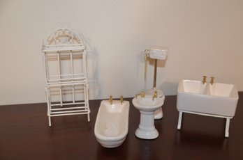 (#220) Doll House Furniture: Bathroom Fixtures And Bakers Rack