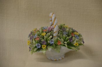 22LS) Capodimonte Porcelain Mini Trinket Flower Basket 3' ( Slight Chip Flower)