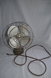 (#84) Vintage Electric Fan Marked J356 KM ( Needs A Plug ) 9.5
