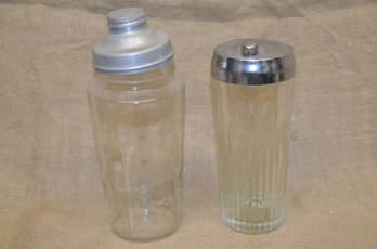 245) Vintage 10' Cocktail Shaker Bottles Set Of 2 ( One May Not Be Correct Top)