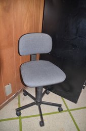 (#39) Office Desk Chair Adjustable Height