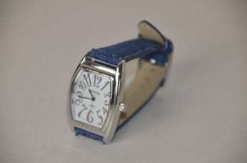 (#327) Geneva Quartz Watch