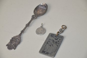 (#331) Trinket Lot: Souvenir Spoon And Key Chain