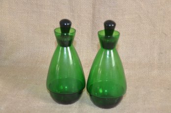 44) Set Of Green Anchor Hocking Emerald Green Cruet Set
