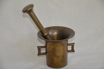 17) Vintage Brass Apothecary Mortar & Pestle  4'H With Pestle With Handle 8'H