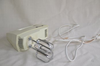 178) Vintage Waring Hand Mixer 3 Speed - Works