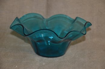 53) Blenko Art Glass Ruffled Edge Turquoise Teal Blue Decorative Bowl Hand Blown Vintage