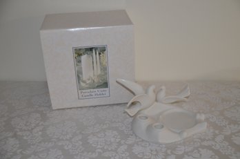 (#55) Porcelain Love Bird Unity Candle Holder 3' Pillar Candle And 2 Standard Taper Candles