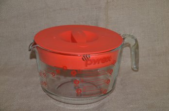 (#274) Pyrex 8 Cup Measuring Cup With Cover
