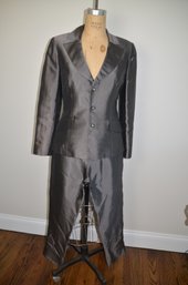 (#14LR) Beautiful PAMELA DENNIS COUTURE 2 Piece Grayish Dressy Pant Suit Size 8