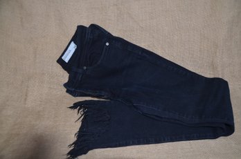 (#110) Lady's Capri Pistola Pants Waist 28