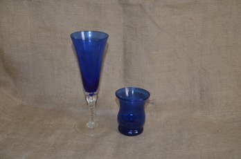 60) Royal Blue 3' Bud Vase And Champagne 7' Flute Glass