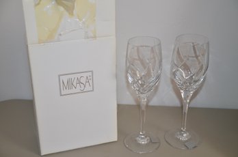 (#16) Mikasa Crystal Wine Glasses Pair New In Box Olympus XY703/003