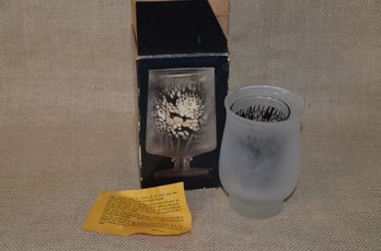 (#115) Faroy Picture Lamp Dancing Light Image Inner Glass Votive Candle New In Box