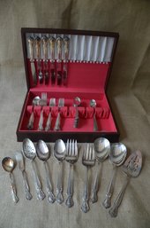 (#6) Vintage Rogers & Bros. Silver Plate Flatware Set And Serving Pieces With Chest