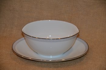 (#30) Noritake Japan Debell GRAVY Attached Plate 8'