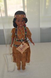 (#31) Vintage Native American Indian Girl Doll In Suede Outfit 10' With Baby In Papoose
