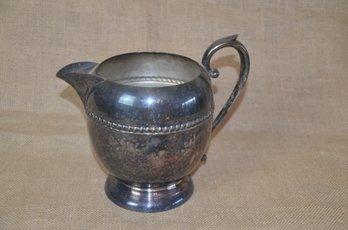 (#123) Silver Plate Pitcher 9x8