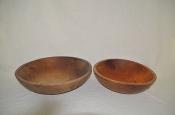 211) Lot Of 2 Vintage Wooden Primitive Bowls 13.5' And 14.5'