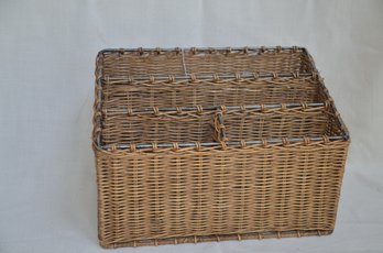 137) Wicker Wire 4 Section Office Utility Basket 12x8x8.5