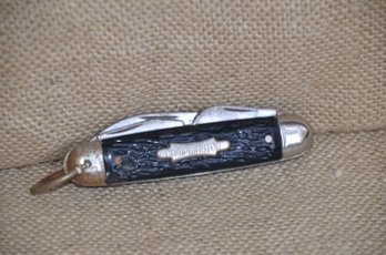(#69) Vintage Pocket Camp Master Knife