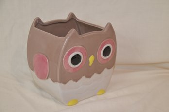 78) Ceramic Whimsical Owl Bowl / Vase 8'H
