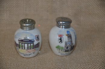 (#136) Porcelain German Salt & Pepper Shaker Set