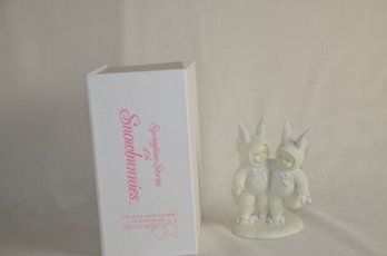 149) Snowbabies Department 56  Porcelain Figurine ROLLER SKATES