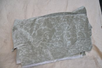 (#130LS) Velvet Green Fabric Scrap 74x55