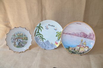 (#31) Assorted Souvenir Decorative Plates (texas, Aruba, Amalfi Coast Italy)