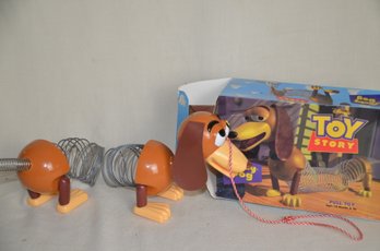 86) Vintage Pull Toy Slinky Dog Toy Story  With Box
