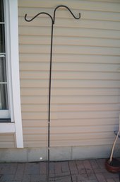 39) Garden Double Metal Shepherd Hook Pole 83'H Bird Feeder / Hanging Plant